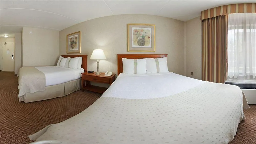 Holiday Inn - Mississauga Toronto West By Ihg